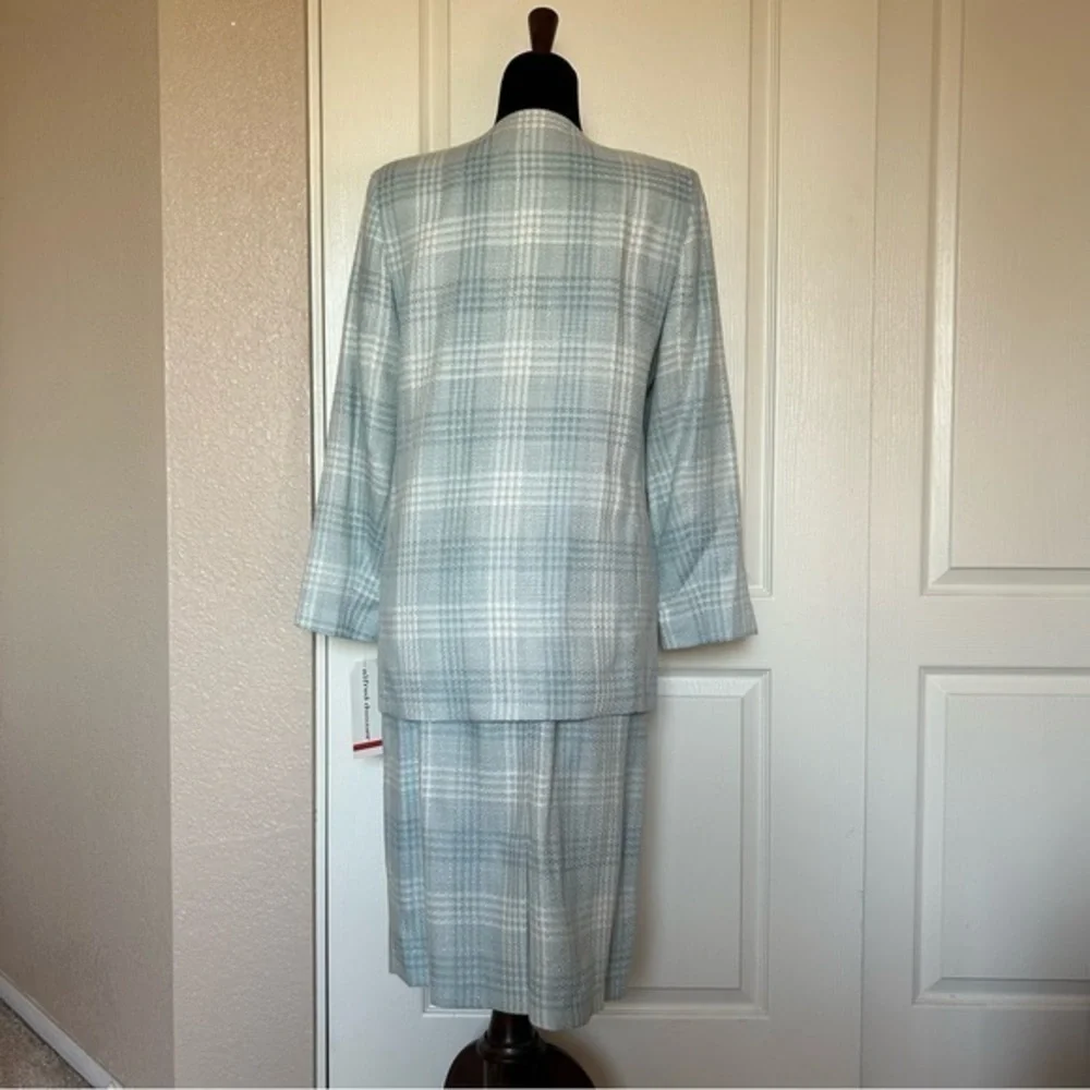 Vintage NWT‎ Alfred Dunner Aqua and Cream Blazer Jacket  and Skirt Suit Size 8